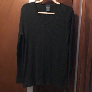 Black v neck sweater